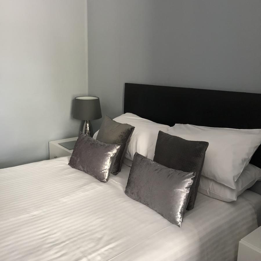Edelweiss Guest House Douglas Εξωτερικό φωτογραφία